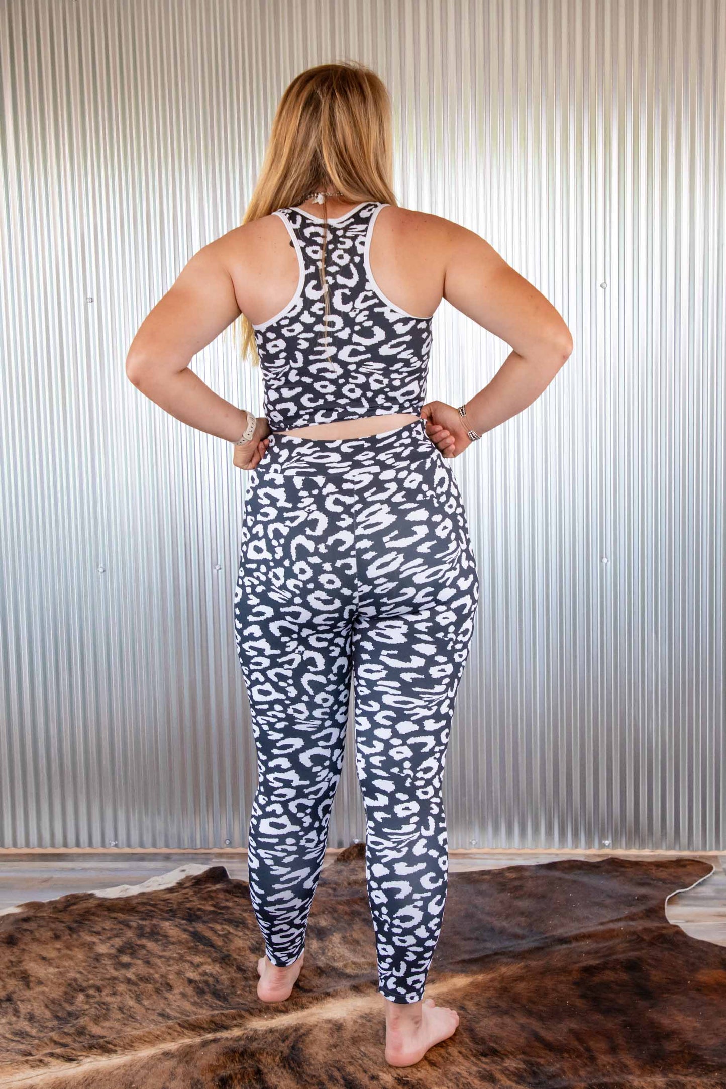 Cheetah Athletic Set