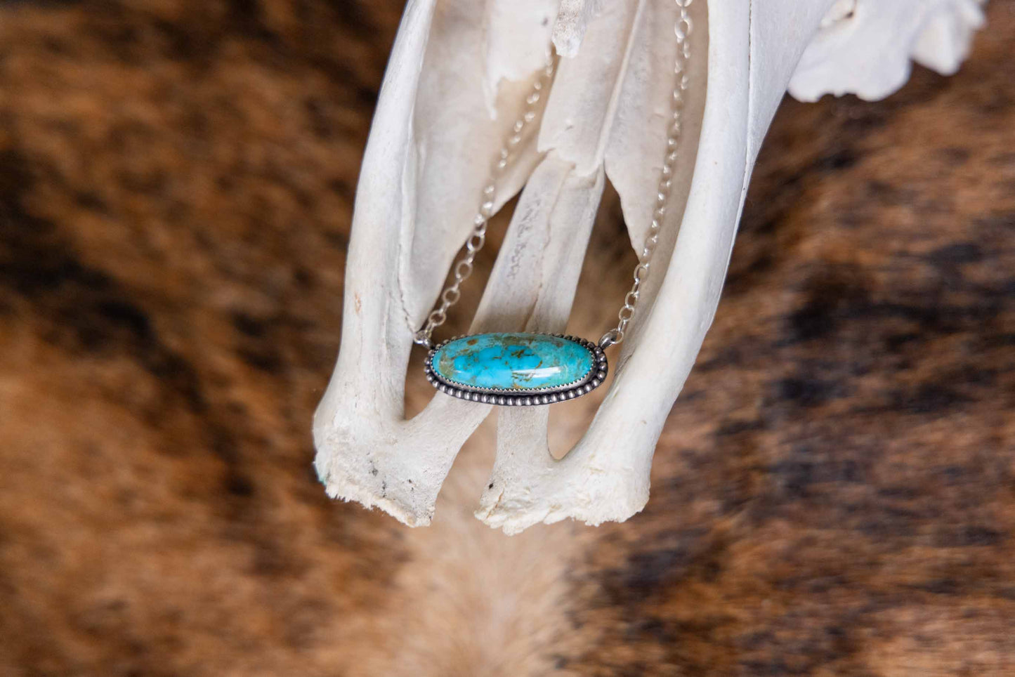 The Kelly Bar Necklace
