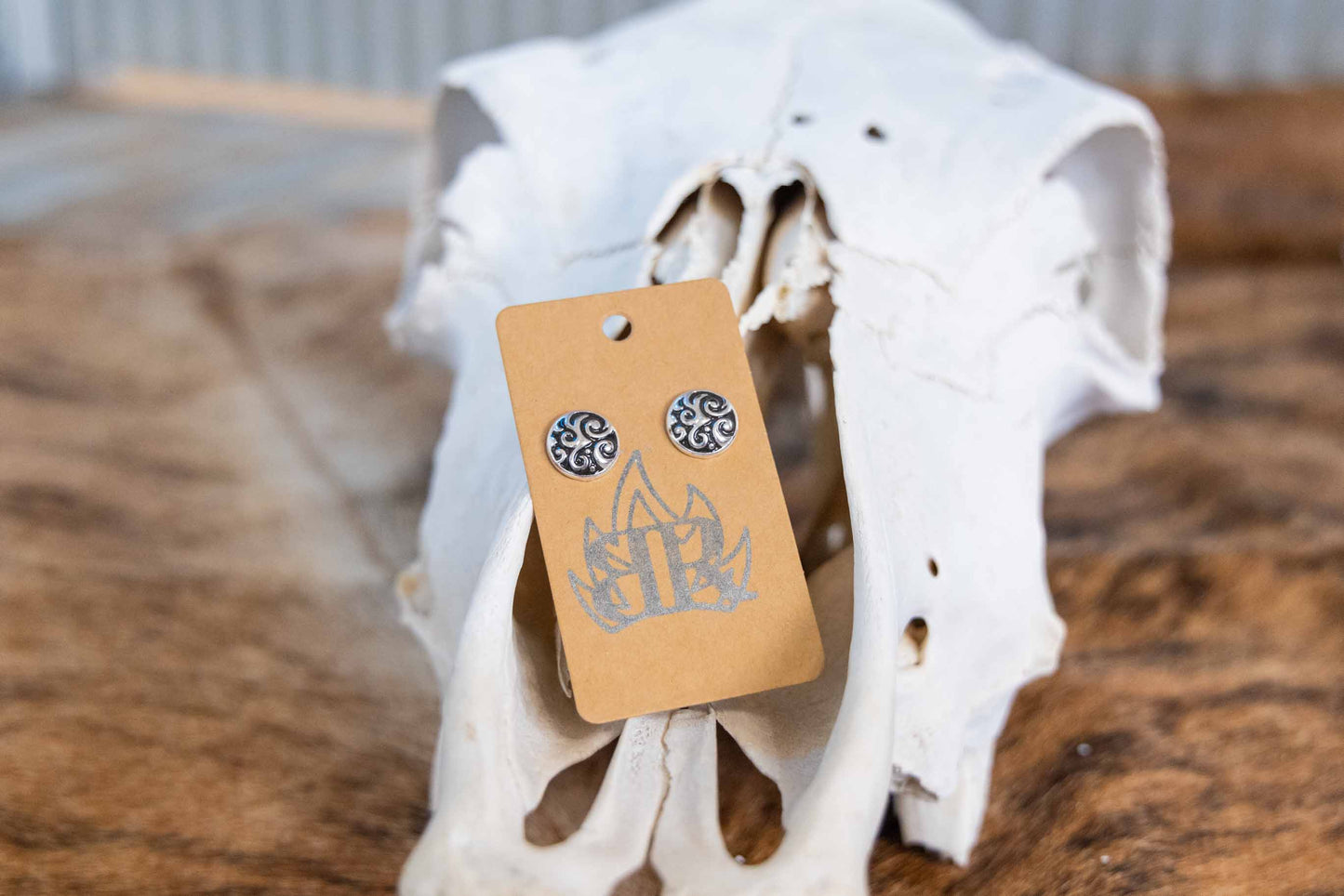 The Elsie Studs