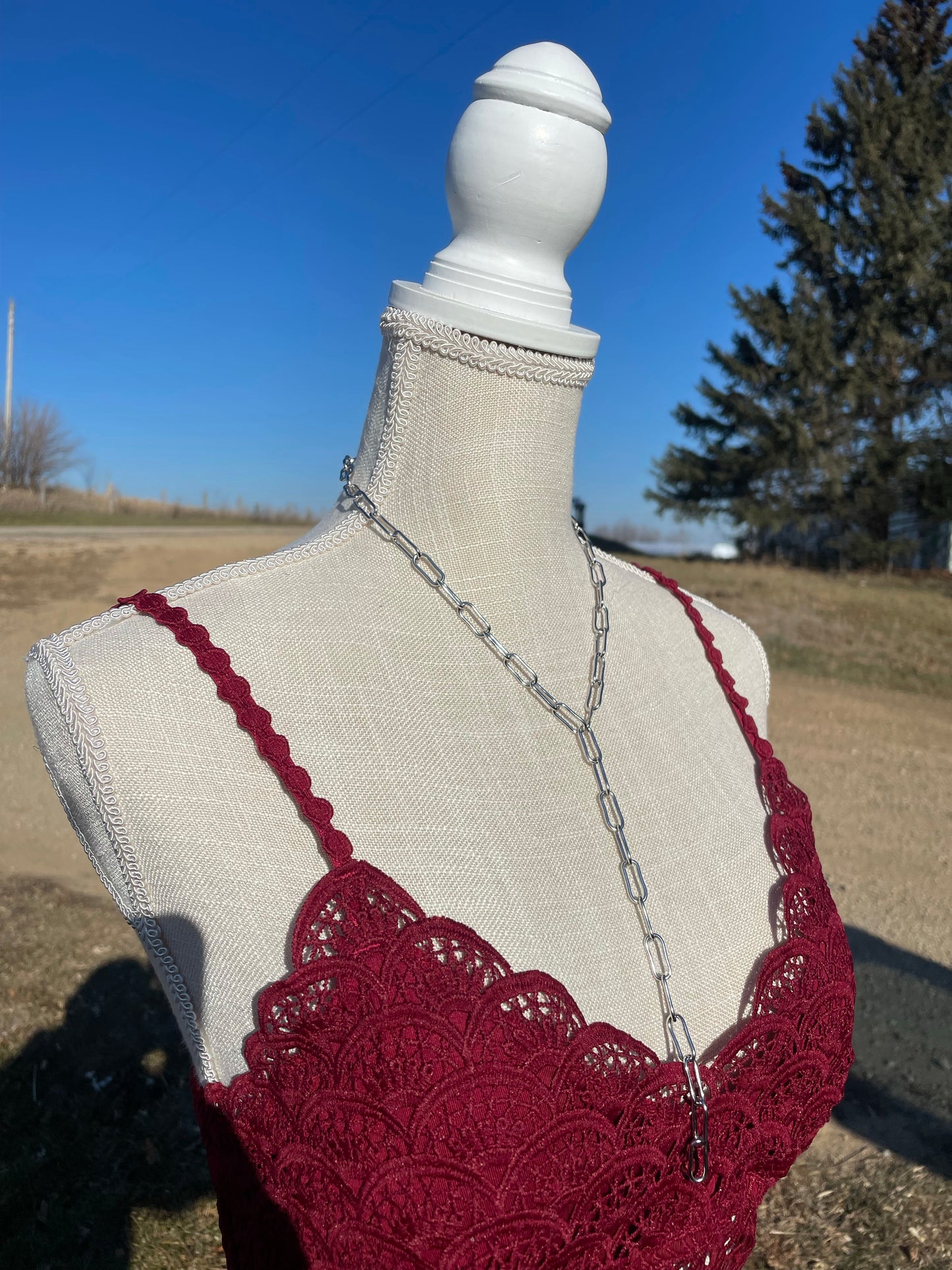 Chain Lariat
