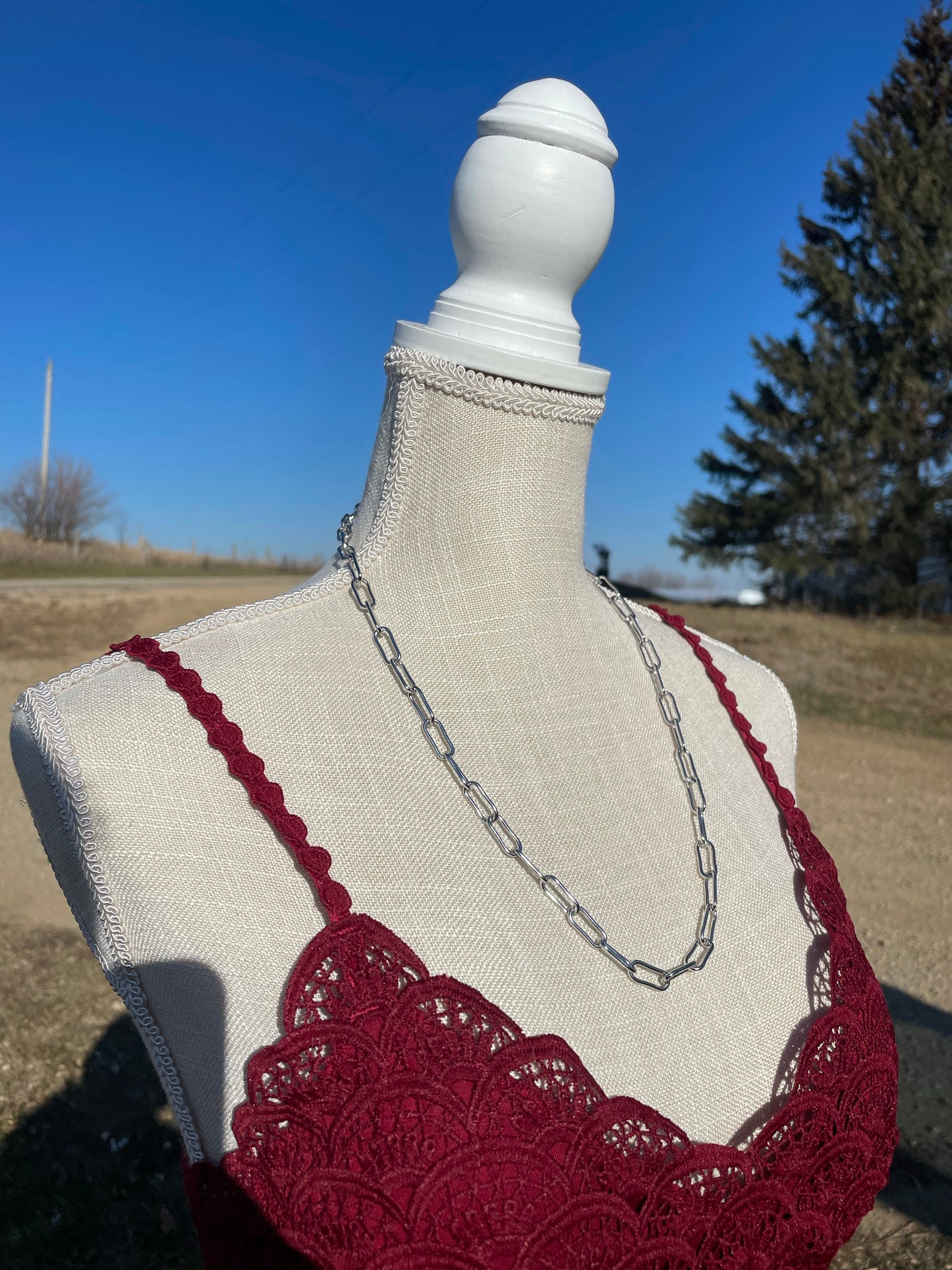 Chain Lariat