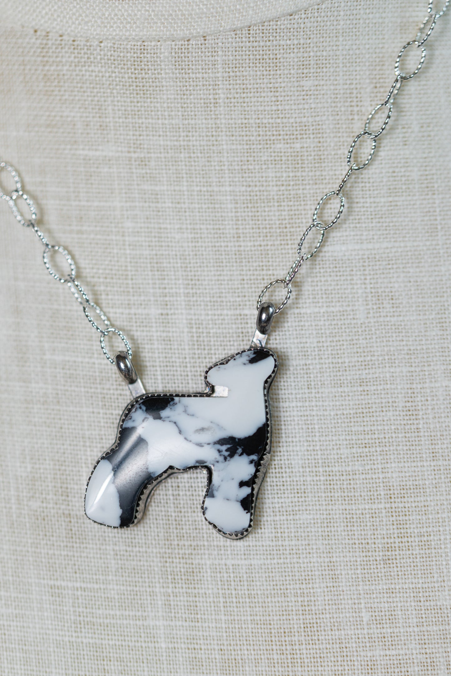Show Animal Necklace