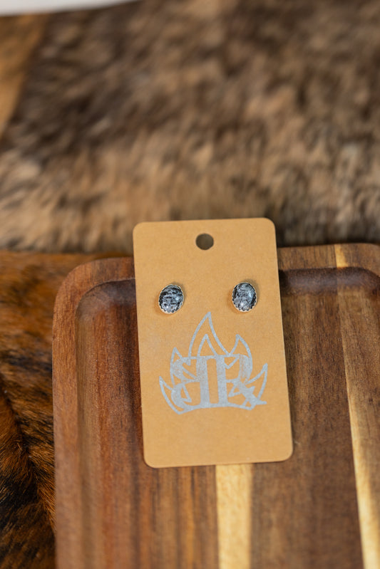 Baby Buffalo Studs
