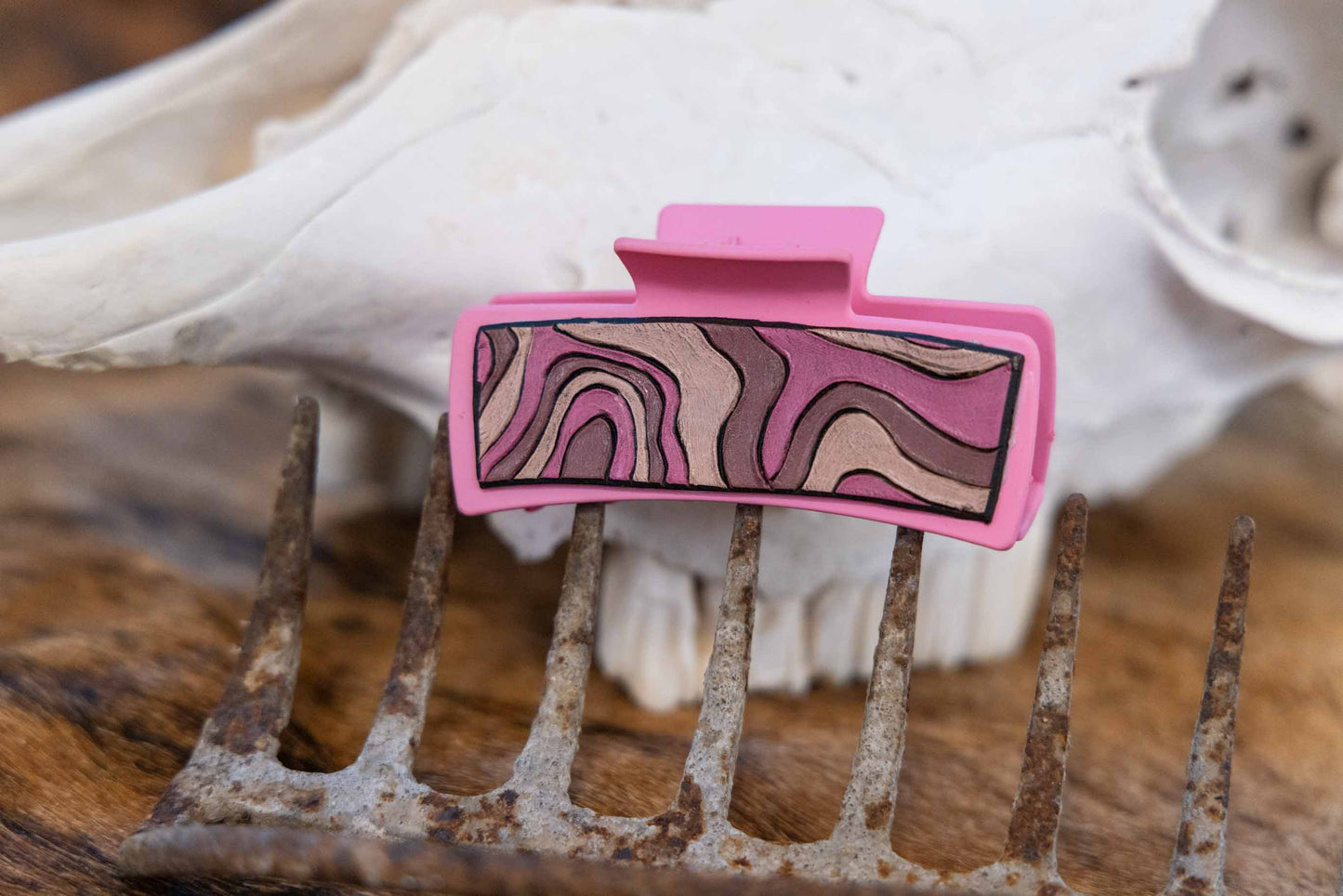 Pink Hippie Clip