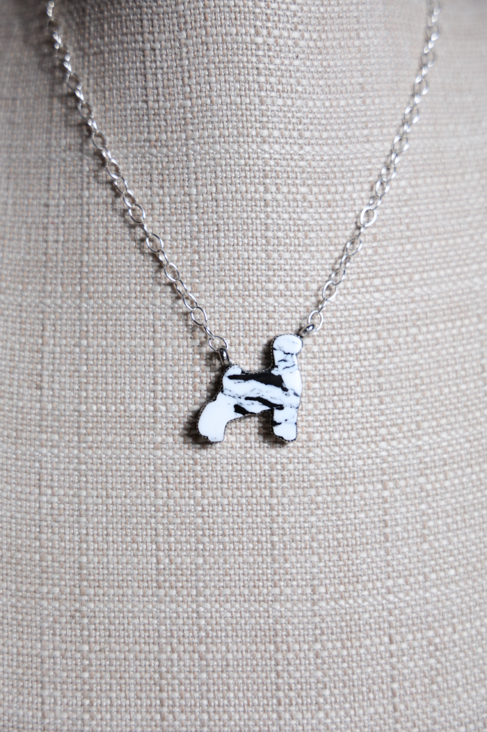 Show Animal Necklace